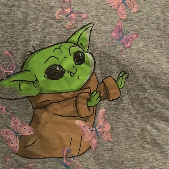 Bundle of Three Star Wars Shirts - Picture 9 of 10